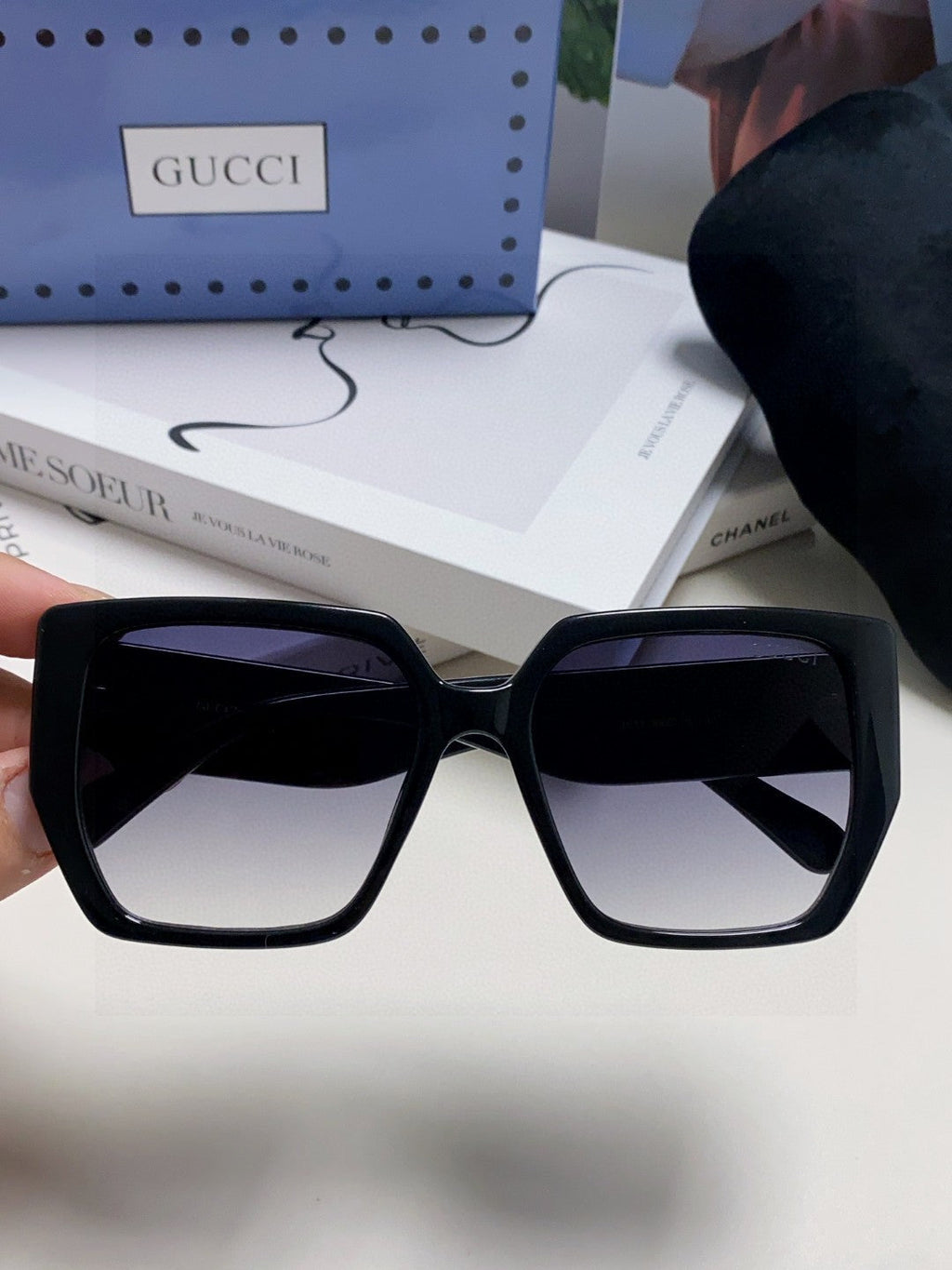 GUCCI SQUARE FRAME SUNGLASSES 570209 IN ACETATE