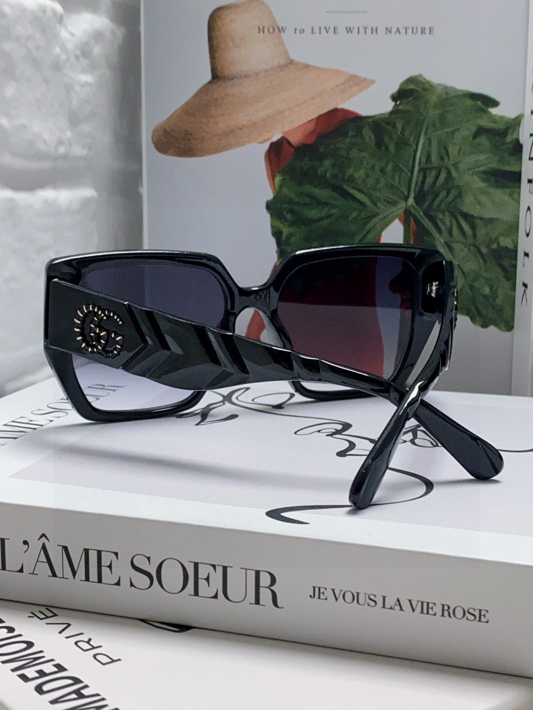 GUCCI SQUARE FRAME SUNGLASSES 570209 IN ACETATE