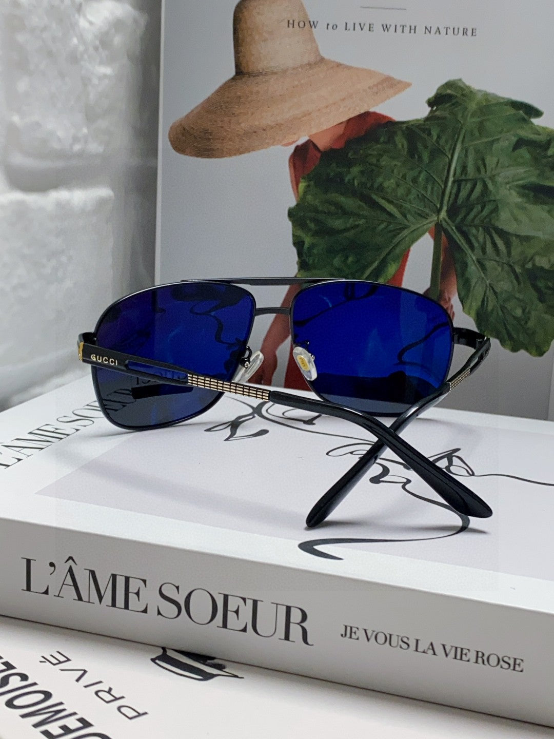 GUCCI NAVIGATOR FRAME SUNGLASSES 570256 IN METAL