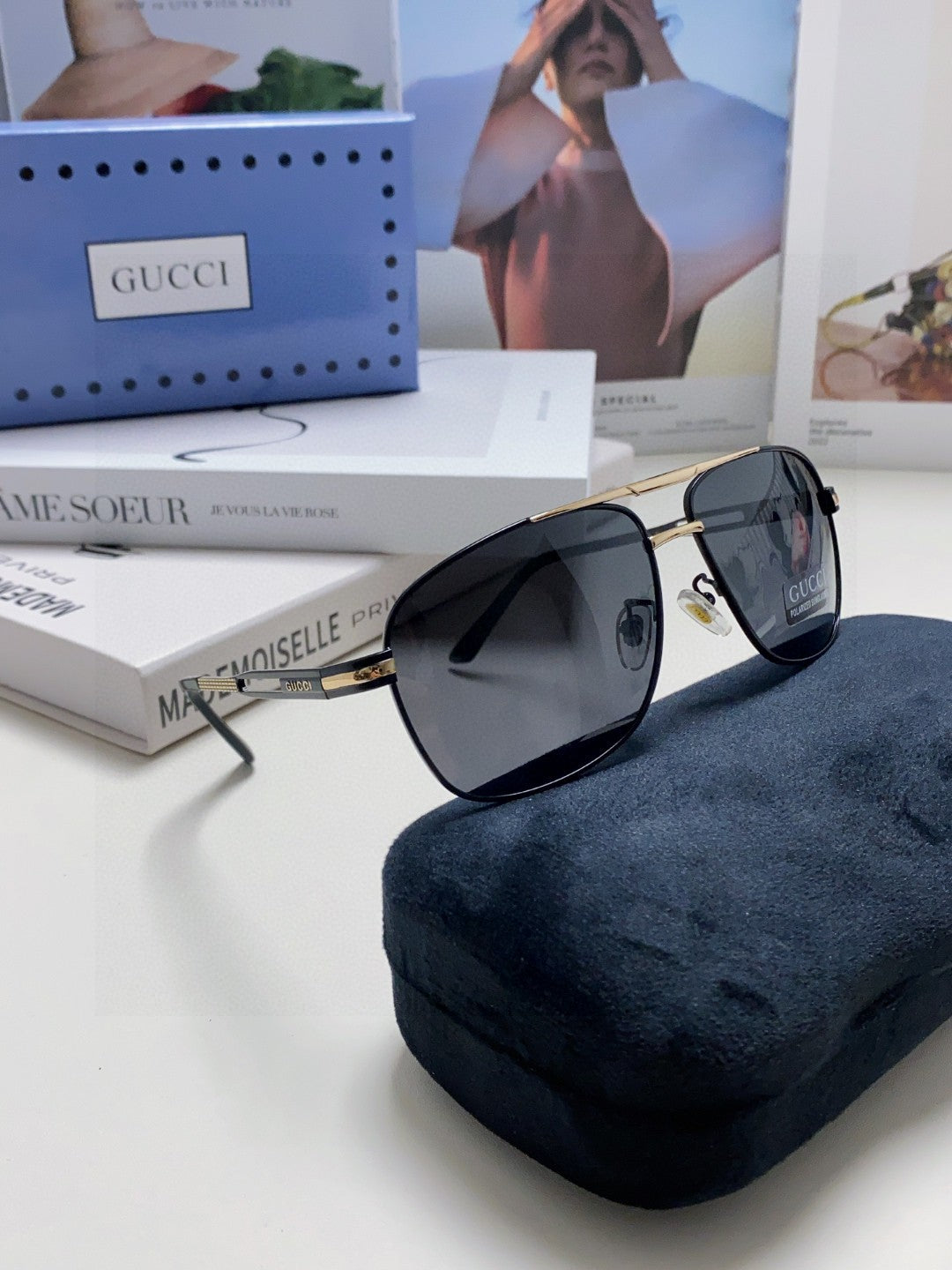 GUCCI NAVIGATOR FRAME SUNGLASSES 570256 IN METAL