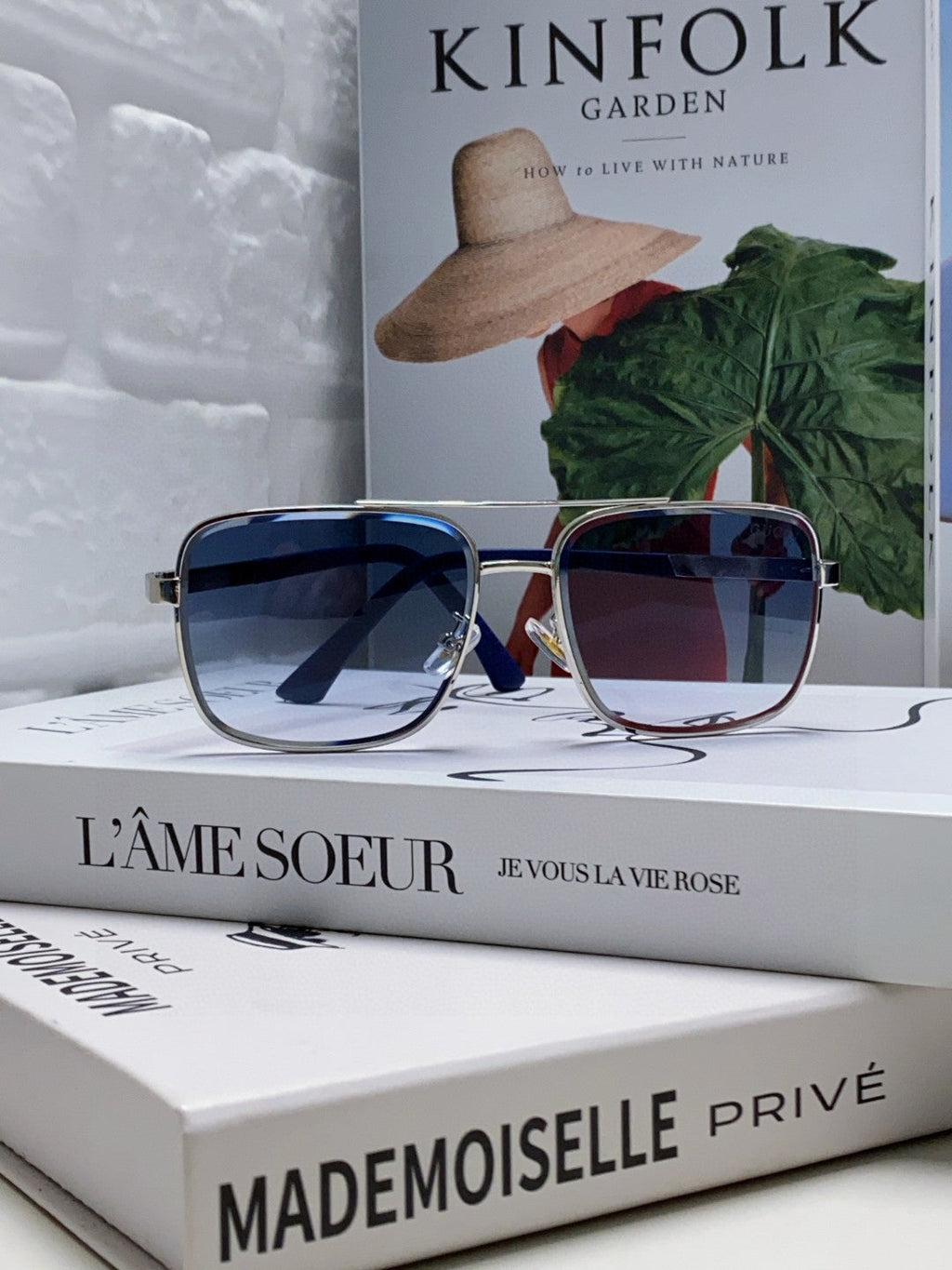 GUCCI SQUARE FRAME SUNGLASSES 570213 IN METAL