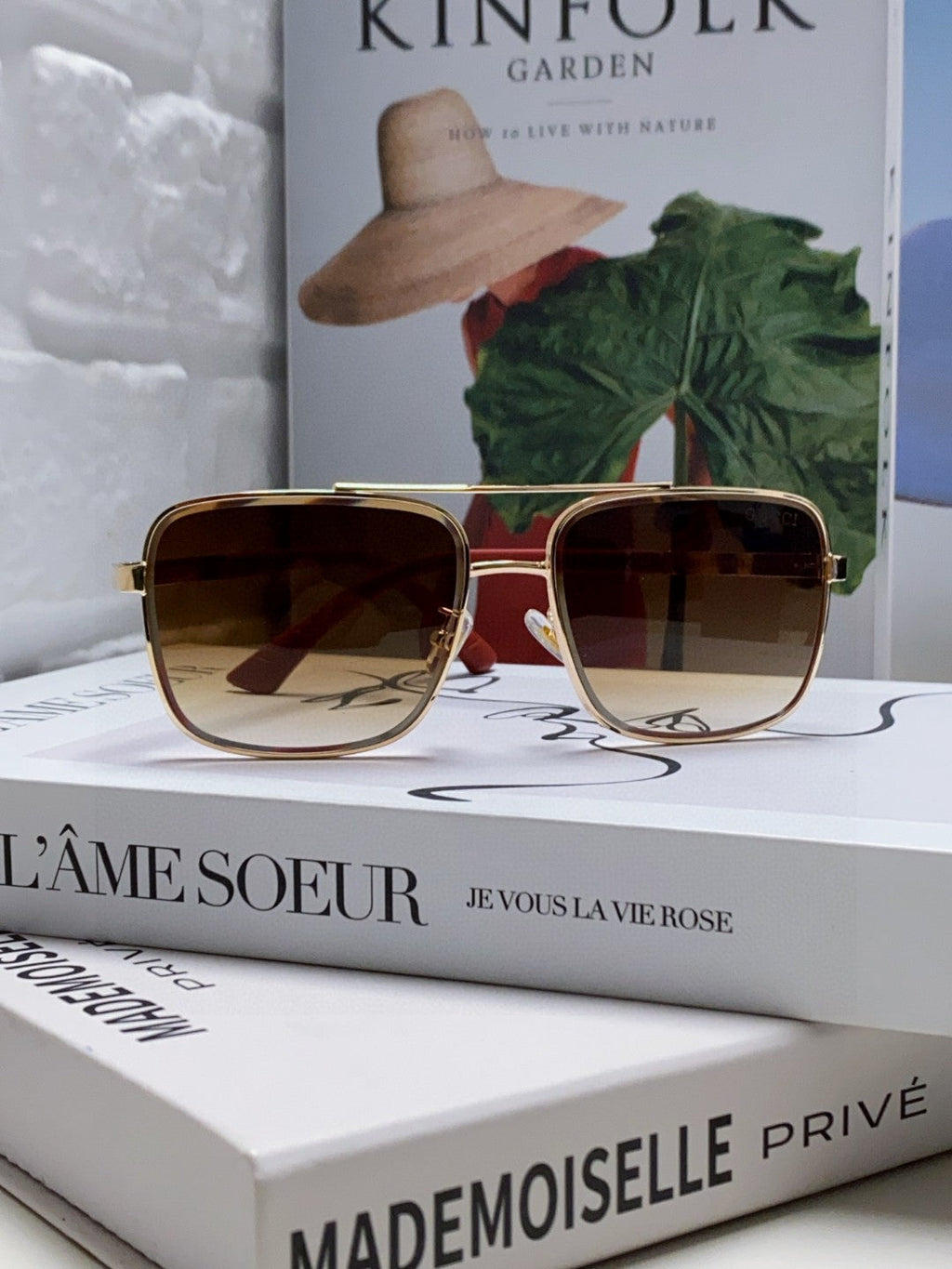 GUCCI SQUARE FRAME SUNGLASSES 570213 IN METAL