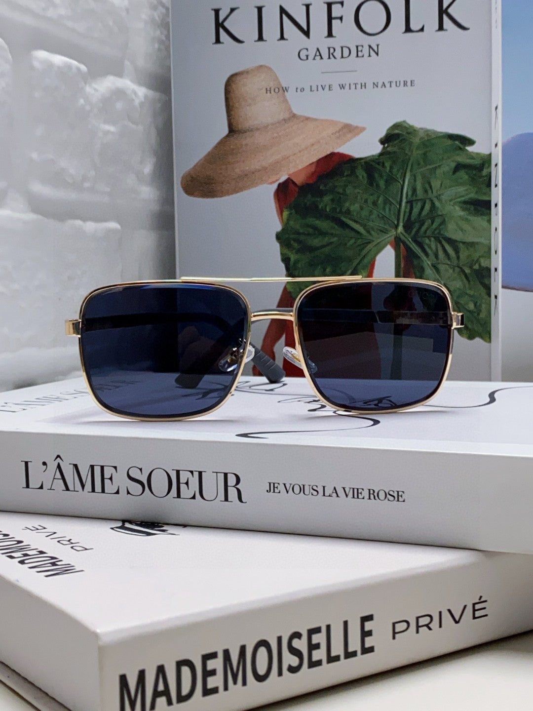 GUCCI SQUARE FRAME SUNGLASSES 570213 IN METAL