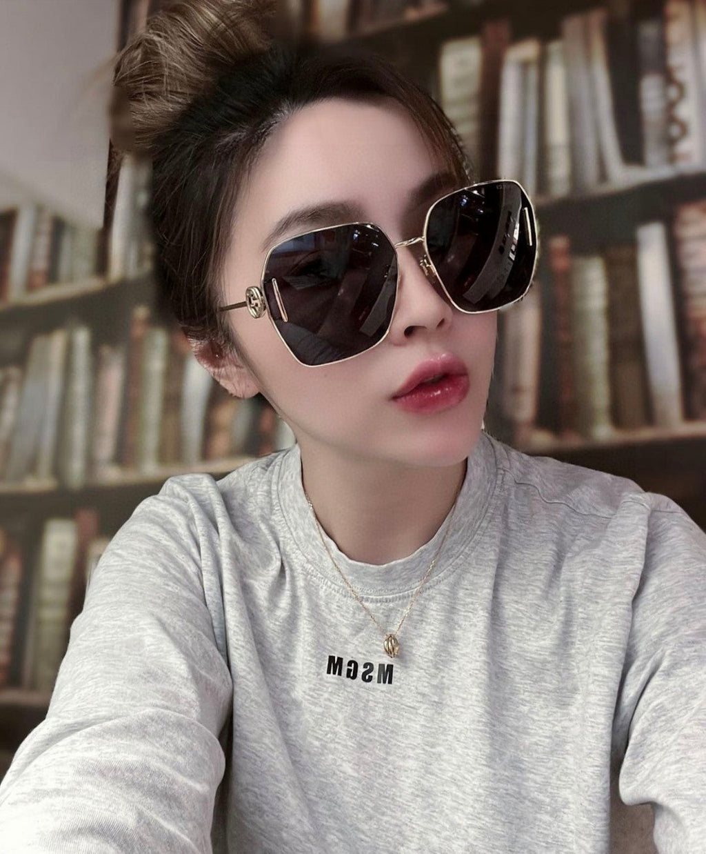 GUCCI SQUARE FRAME SUNGLASSES 570217 IN METAL