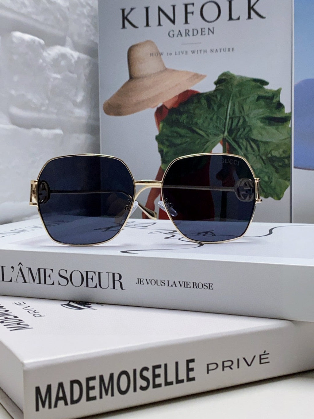 GUCCI SQUARE FRAME SUNGLASSES 570217 IN METAL