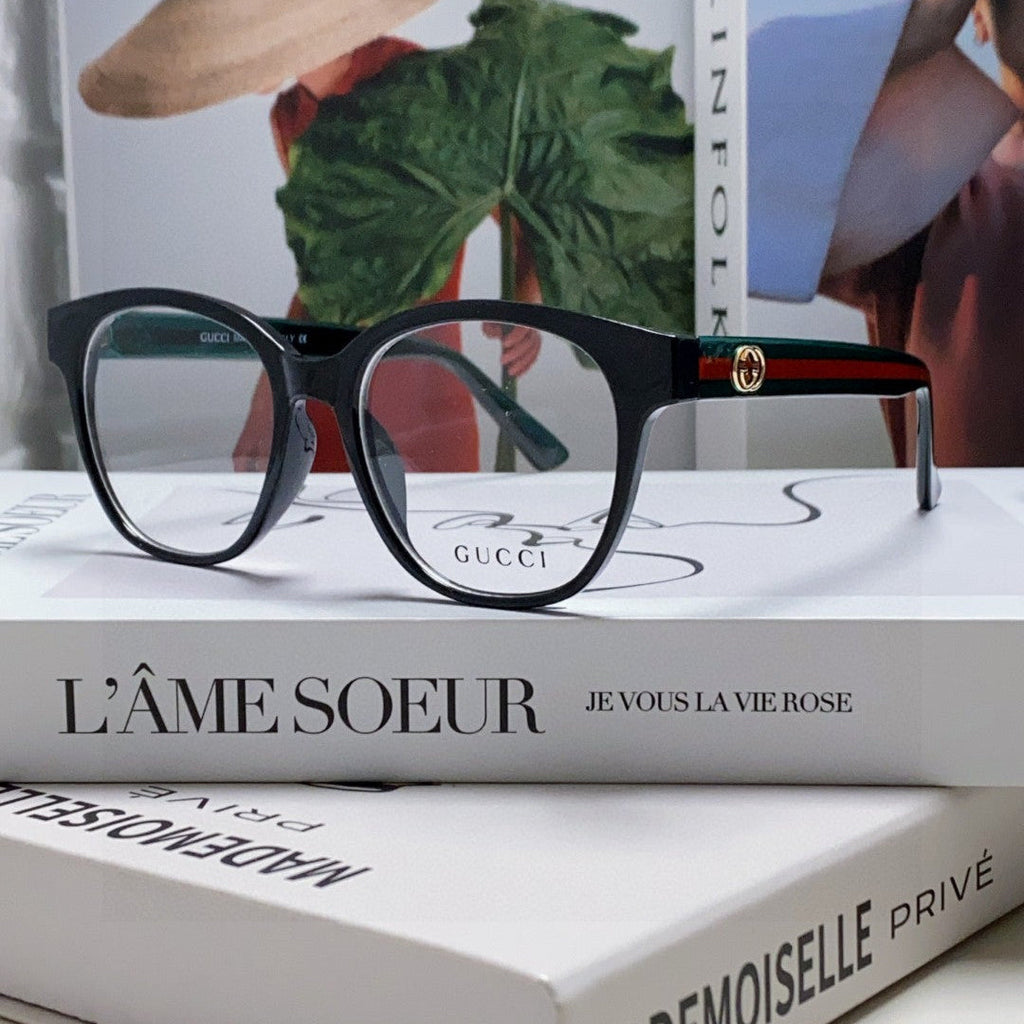 GUCCI BUTTERFLY FRAME SUNGLASSES 570220 IN ACETATE