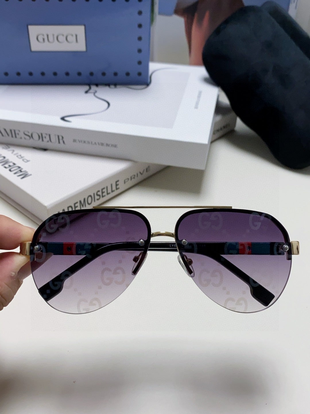 GUCCI AVIATOR FRAME SUNGLASSES 570223 IN METAL