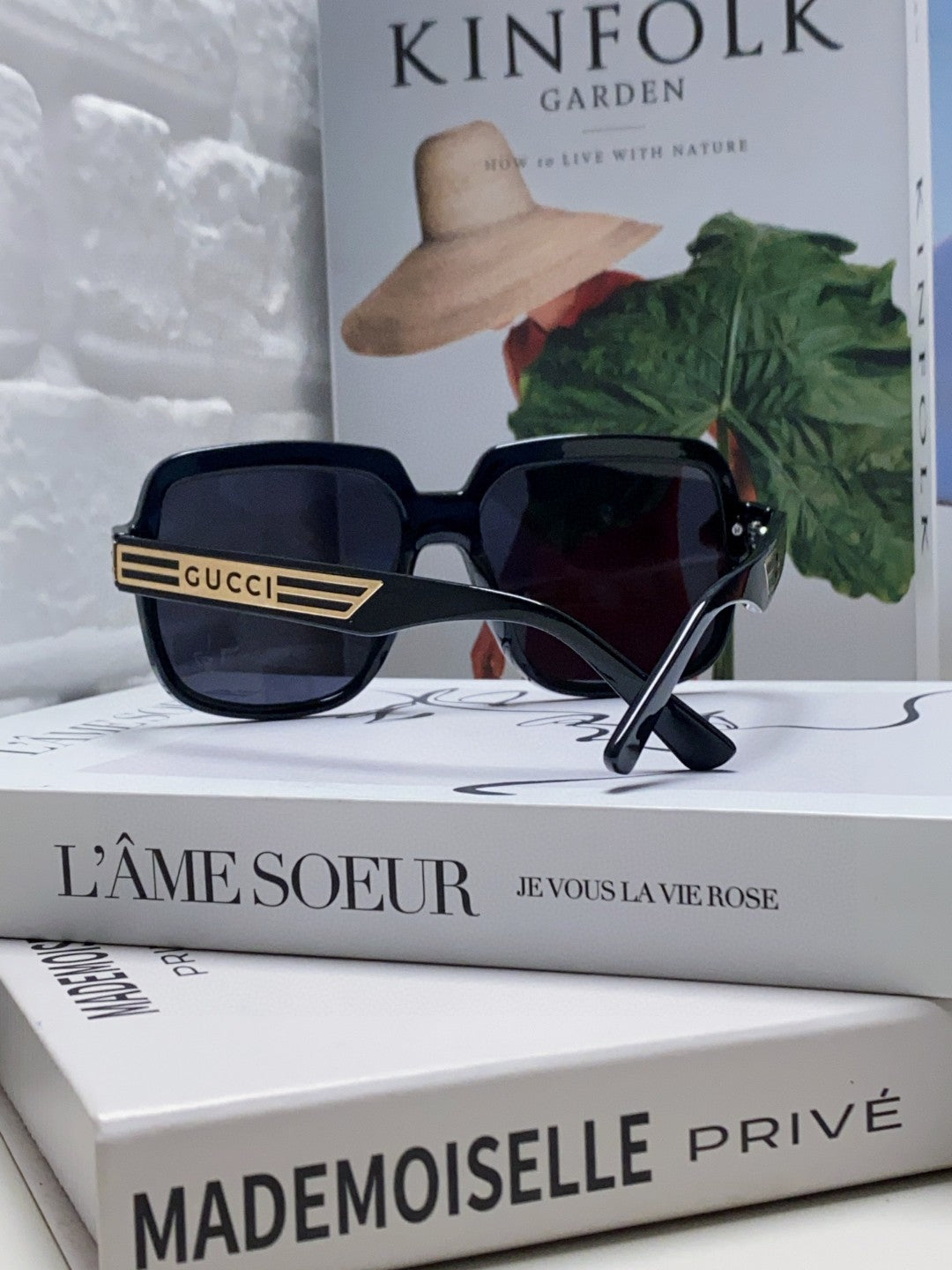 GUCCI SQUARE FRAME SUNGLASSES 570231 IN ACETATE AND METAL
