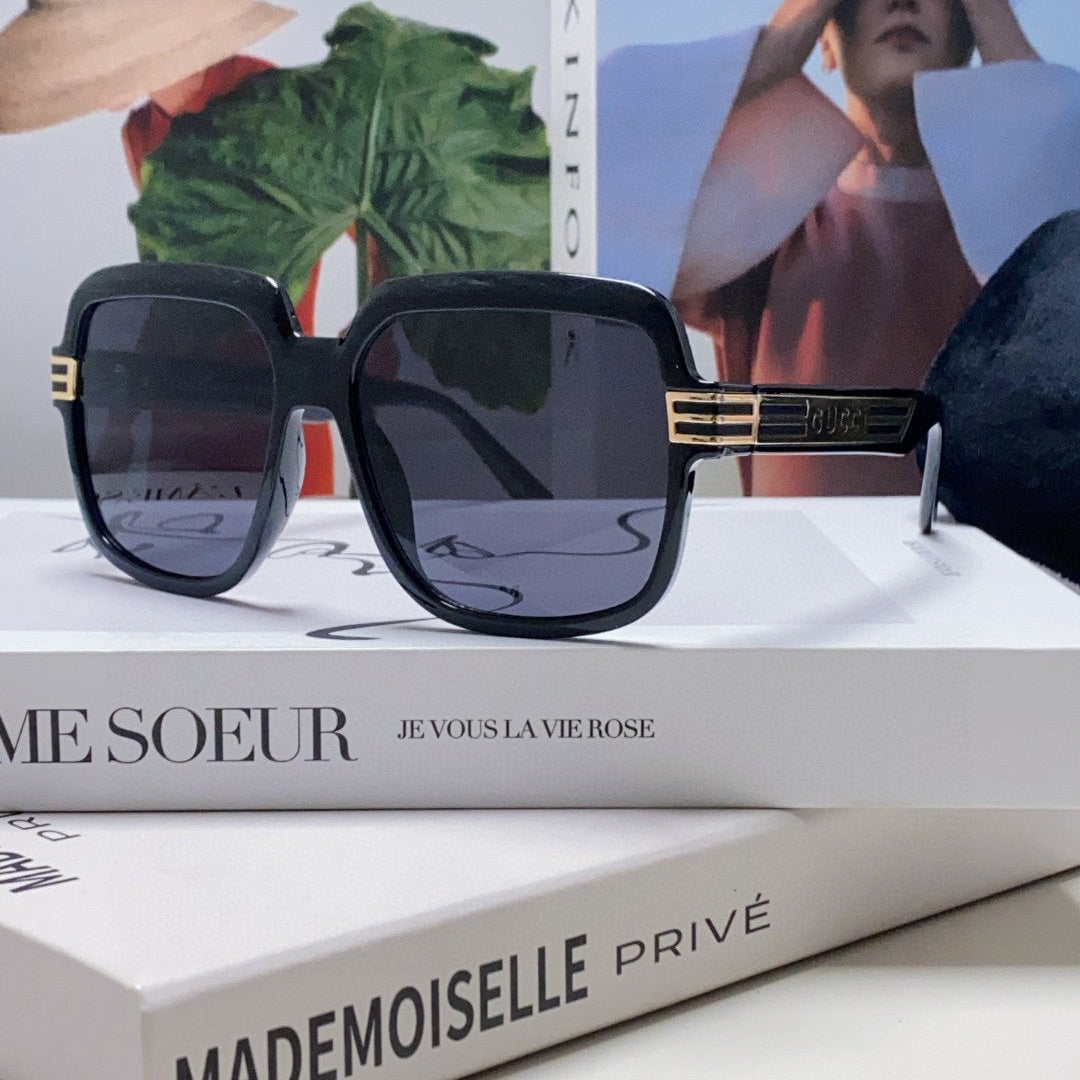 GUCCI SQUARE FRAME SUNGLASSES 570231 IN ACETATE AND METAL
