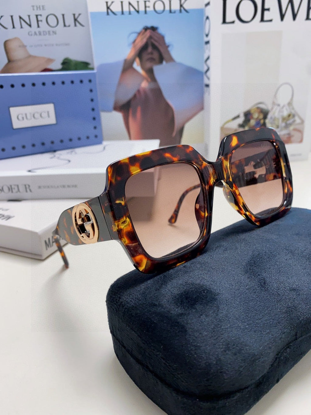 GUCCI SQUARE FRAME SUNGLASSES GG0178S IN ACETATE EMBOSSED LOGO