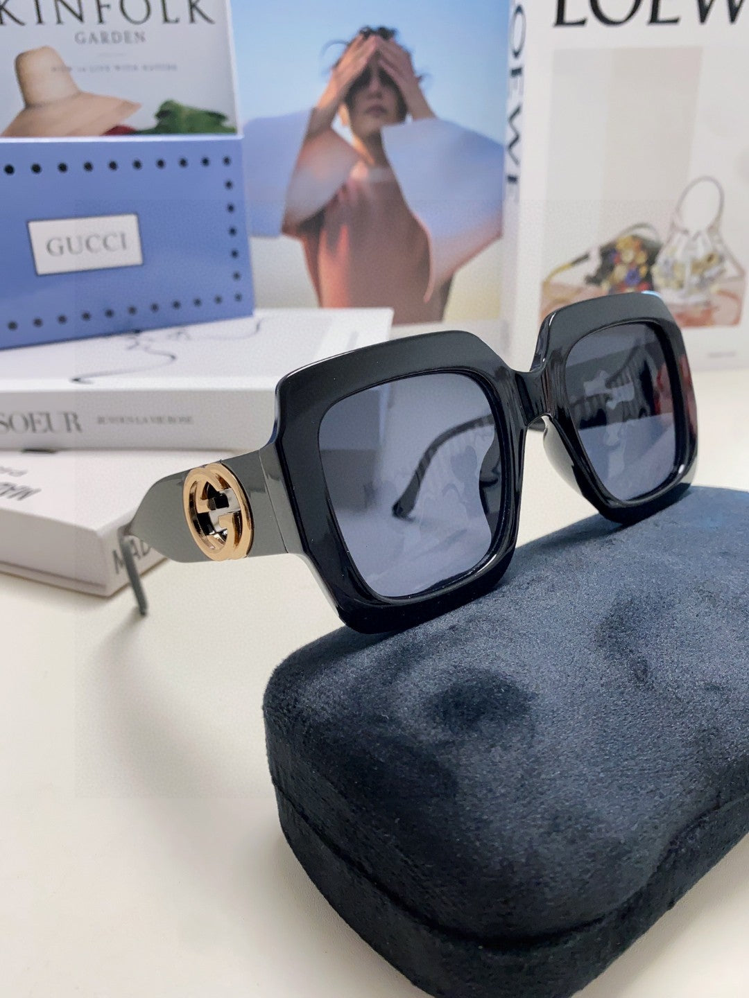 GUCCI SQUARE FRAME SUNGLASSES GG0178S IN ACETATE EMBOSSED LOGO