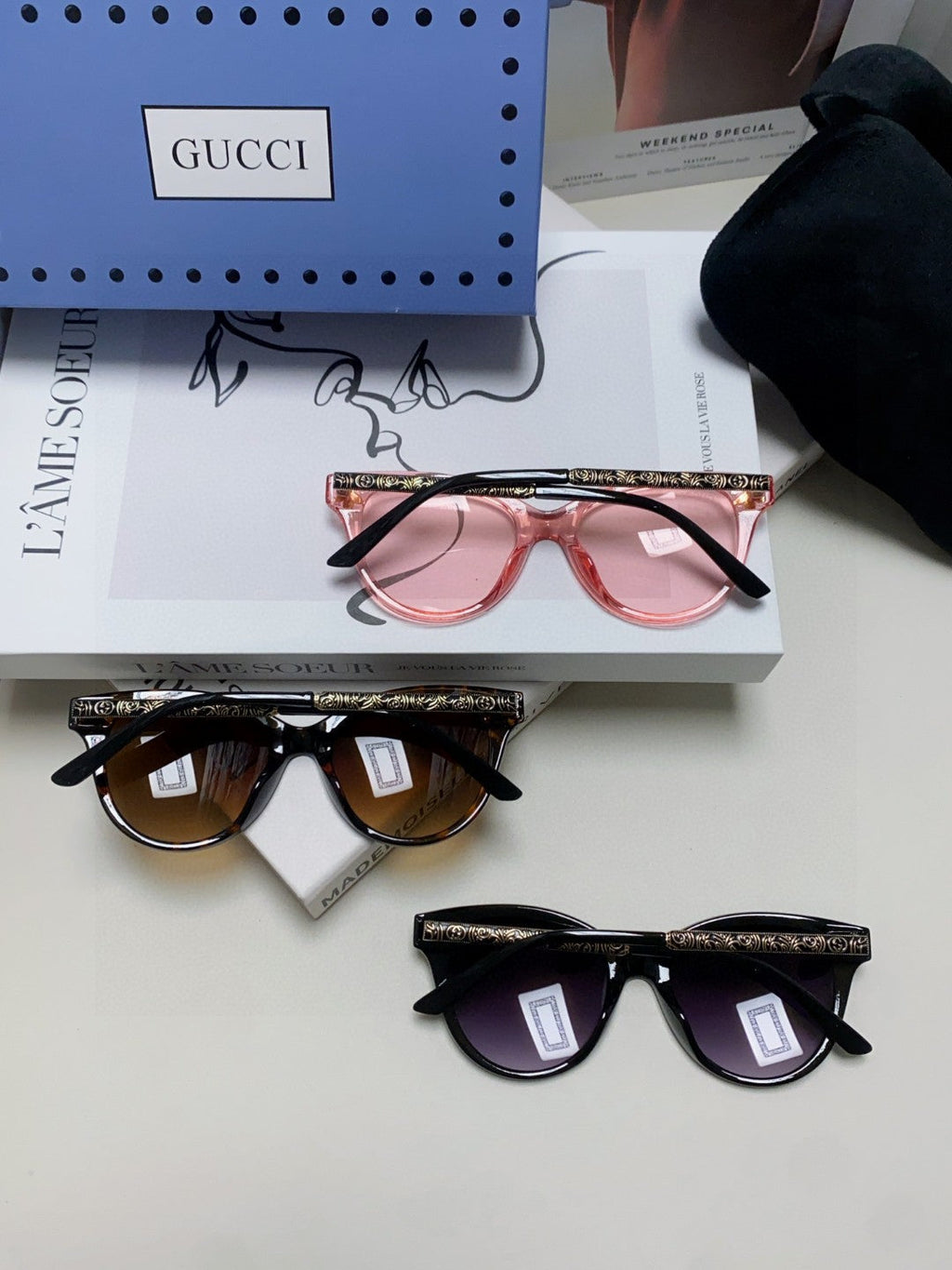 GUCCI BEE EMBELLISHED BUTTERFLY FRAME SUNGLASSES 570242 IN ACETATE
