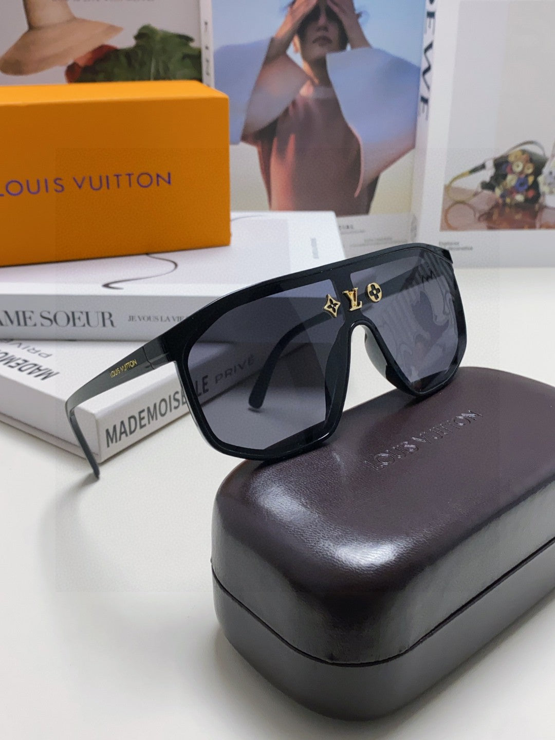 LOUIS VUITTON WAIMEA SUNGLASSES 570270 IN BLACK ACETATE
