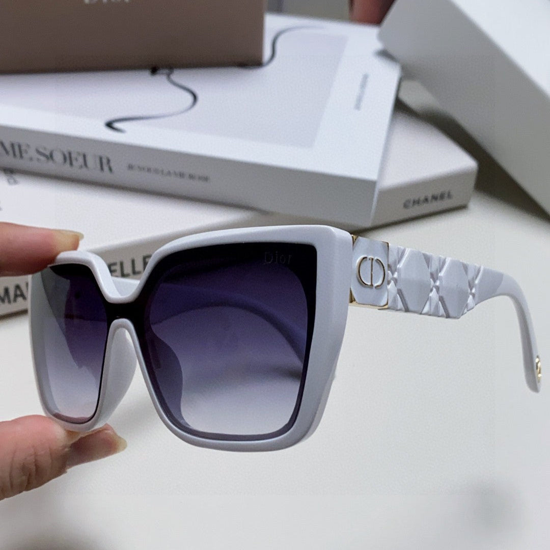 DIOR LADY 95.22 S2F SUNGLASSES 571584 IN WHITE ACETATE