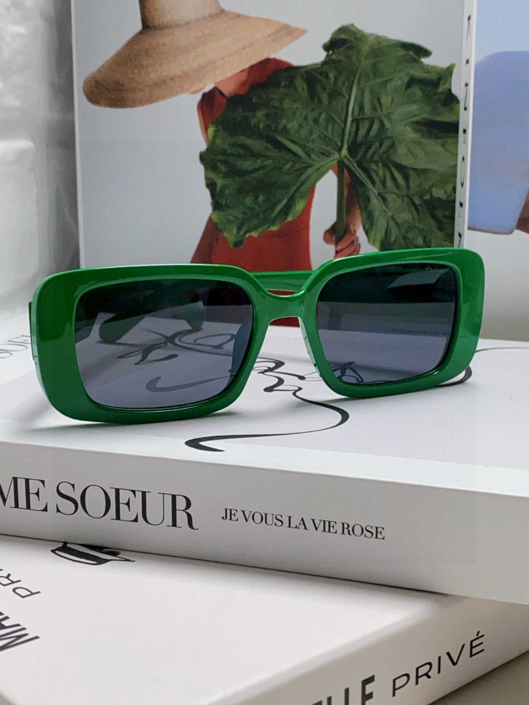DIOR MONTAIGNE SUNGLASSES 571594 IN GREEN ACETATE TEXT LOGO
