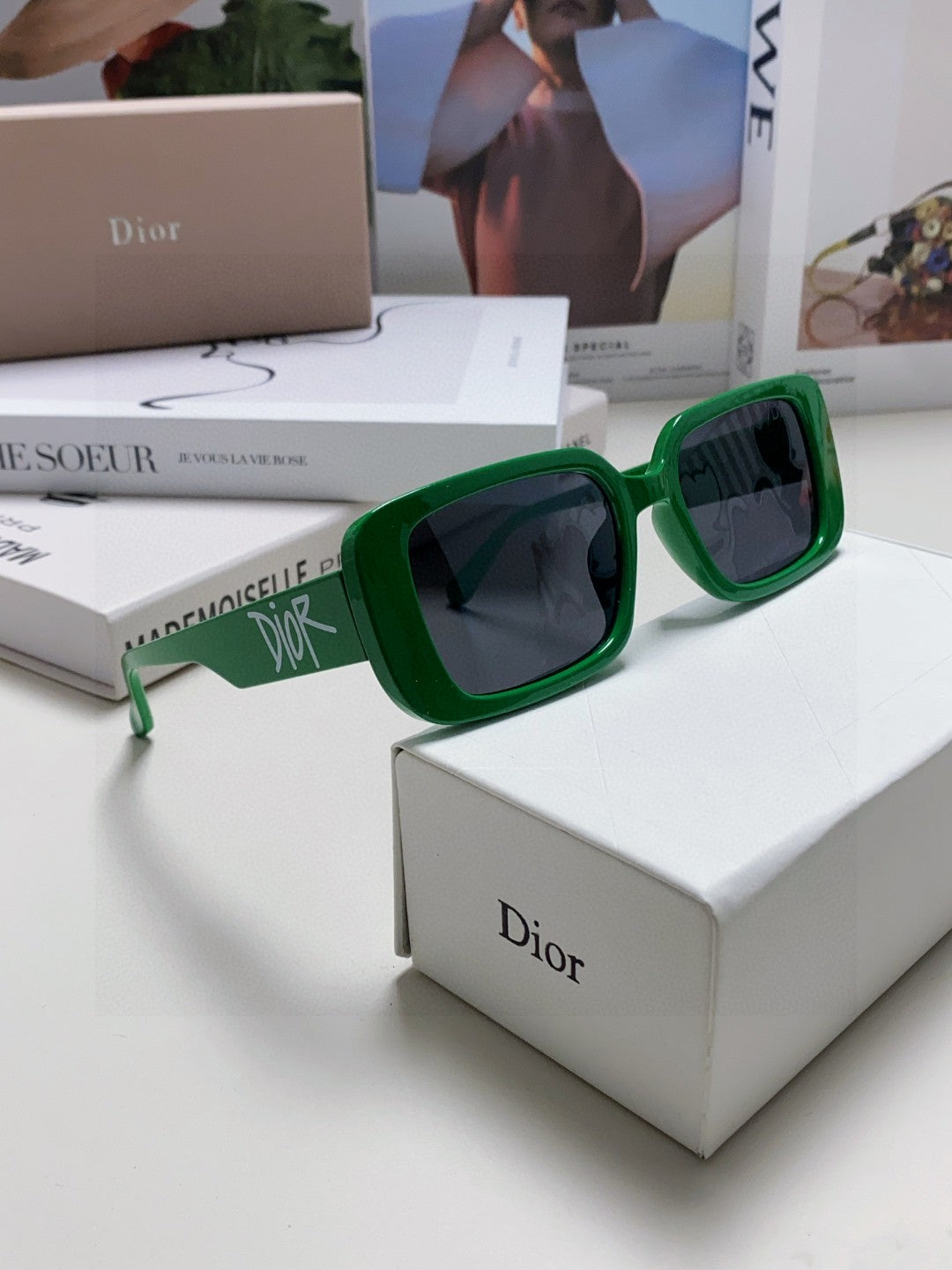 DIOR MONTAIGNE SUNGLASSES 571594 IN GREEN ACETATE TEXT LOGO