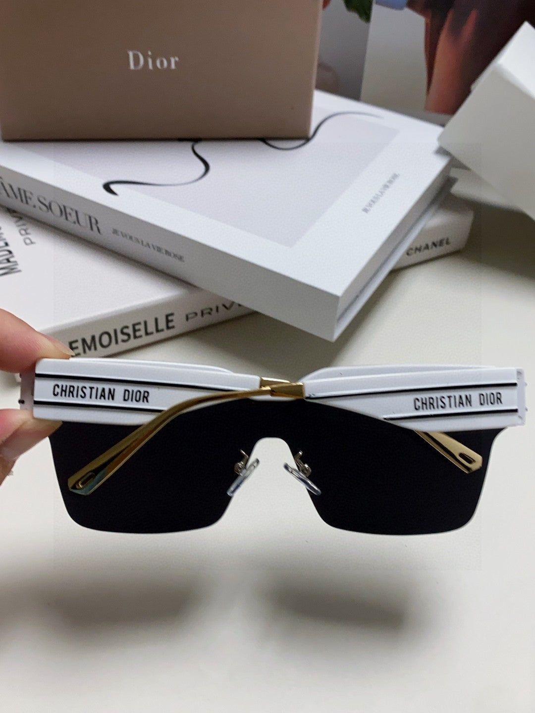 DIOR OBLIQUE SUNGLASSES 571600 IN WHITE METAL BLACK MIRROR LENSES