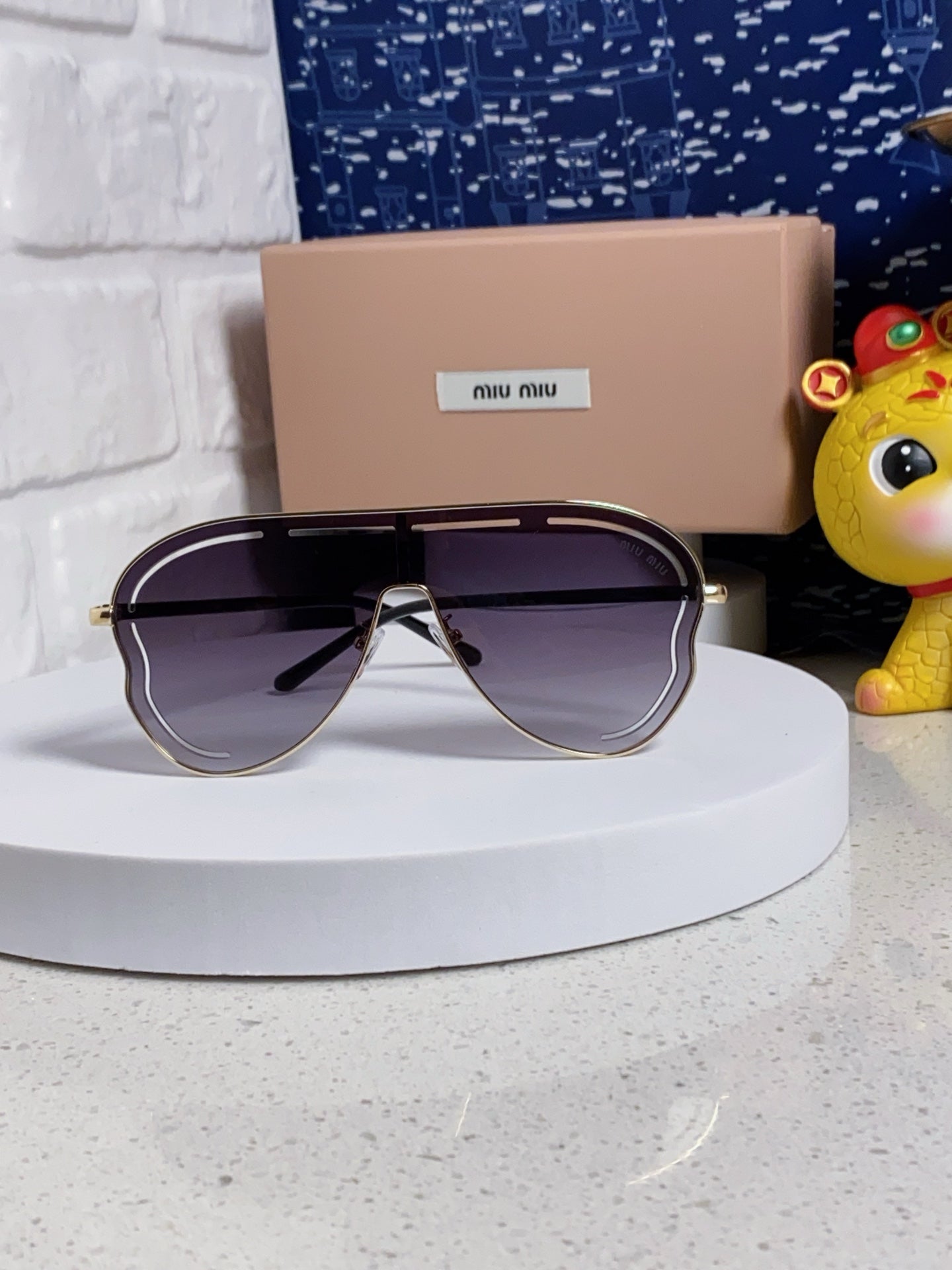 MIU MIU RUNWAY SUNGLASSES 571639 IN GOLD METAL GREY SMOKE LENSES