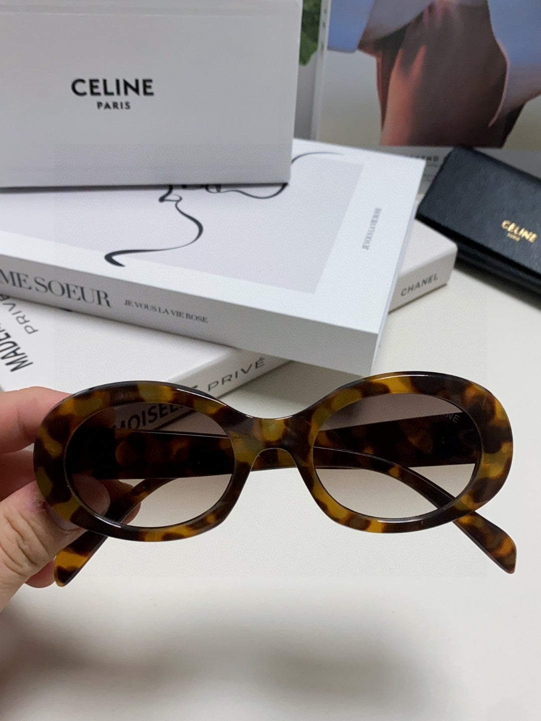 CELINE TRIOMPHE SUNGLASSES CL40194 IN ACETATE