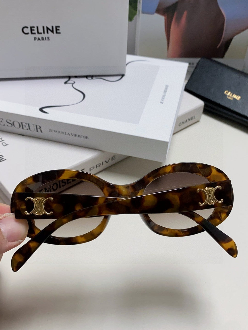 CELINE TRIOMPHE SUNGLASSES CL40194 IN ACETATE