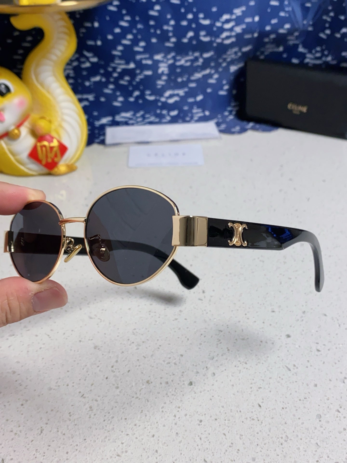 CELINE TRIOMPHE SUNGLASSES 538532 IN BLACK ACETATE GOLD METAL