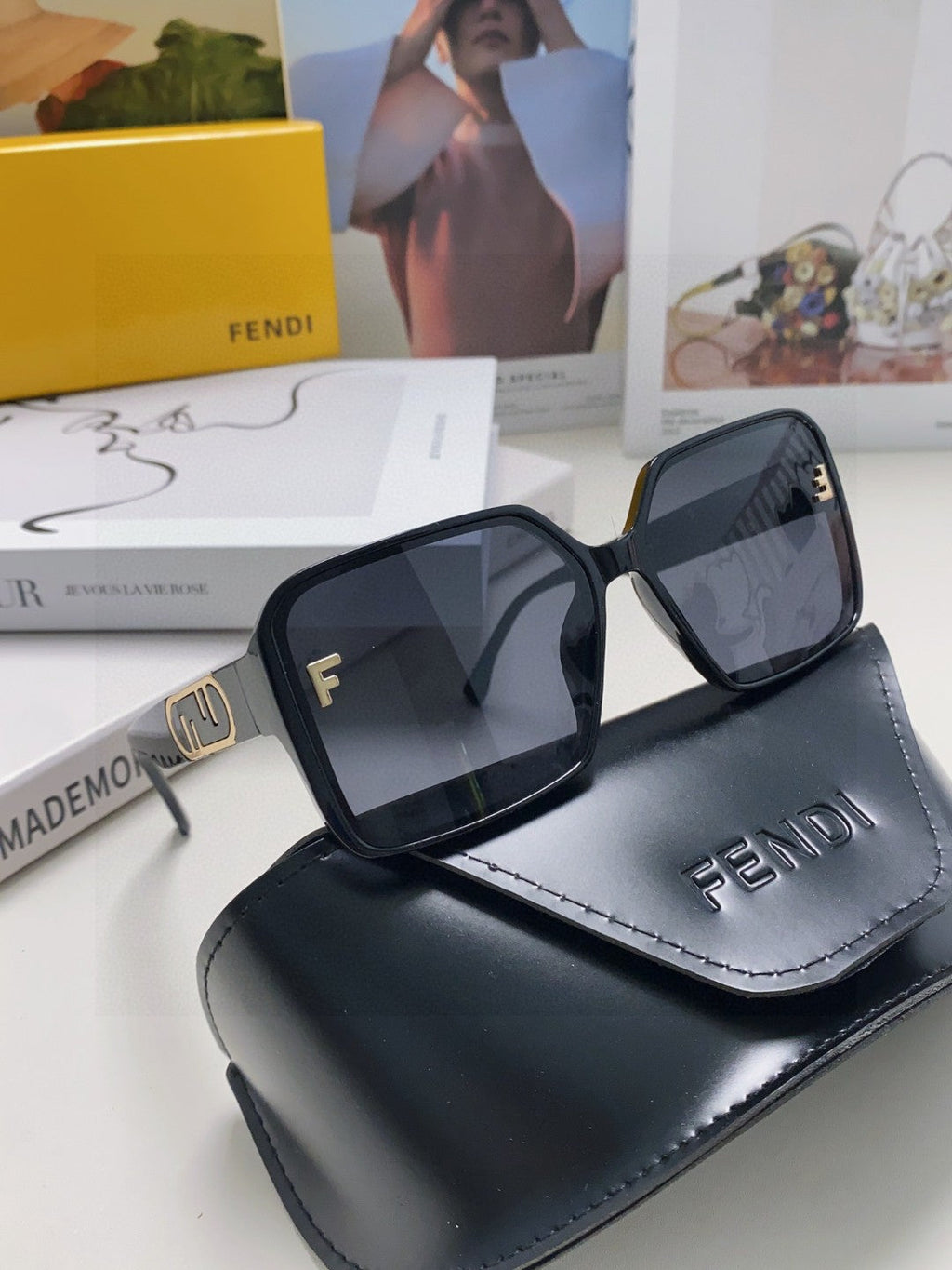 FENDI EMBOSSED LOGO FF DIAMONDS SQUARE FRAME SUNGLASSES 575798 IN ACETATE