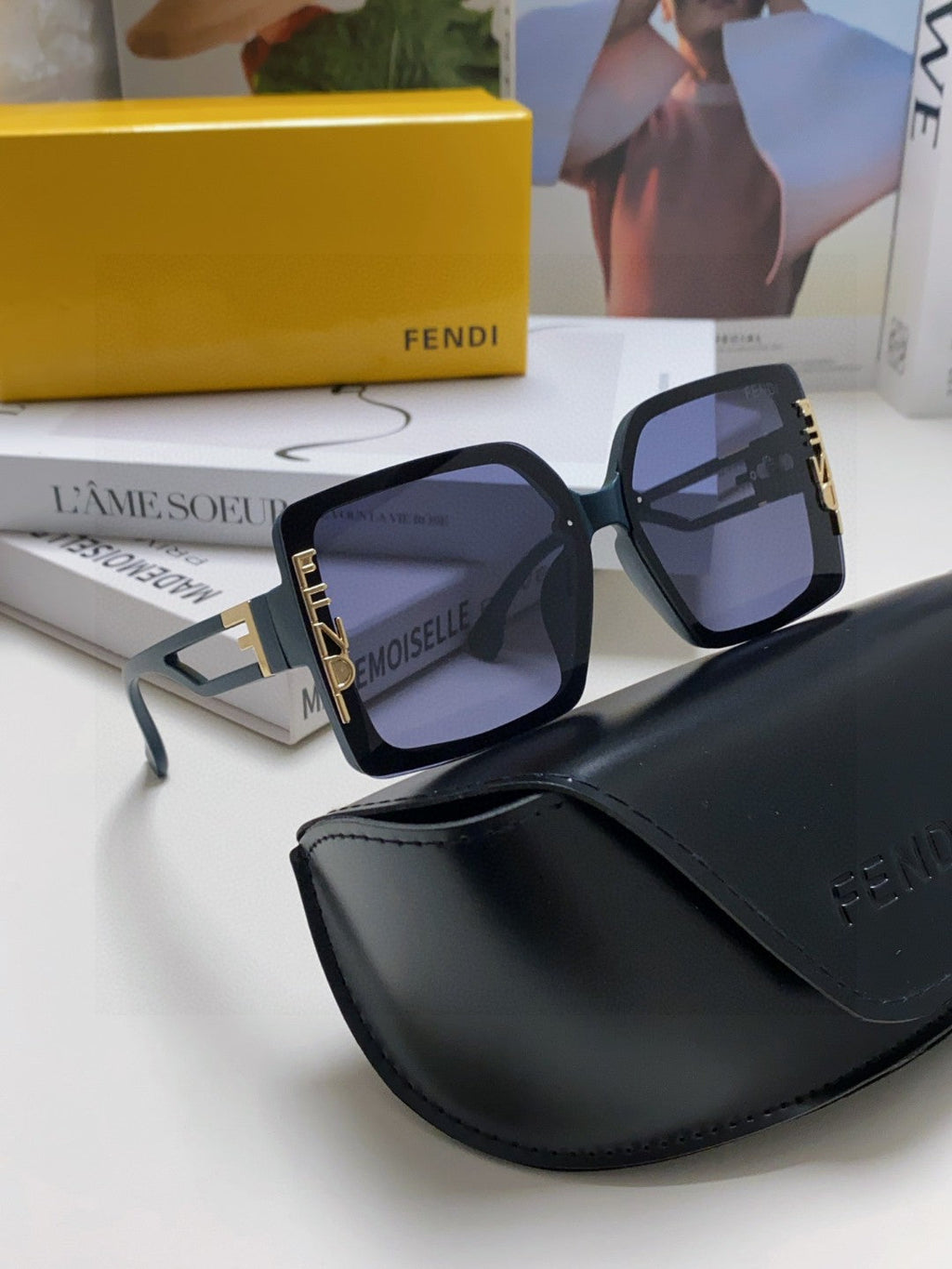FENDI FF DIAMONDS SQUARE FRAME SUNGLASSES 575802 IN ACETATE