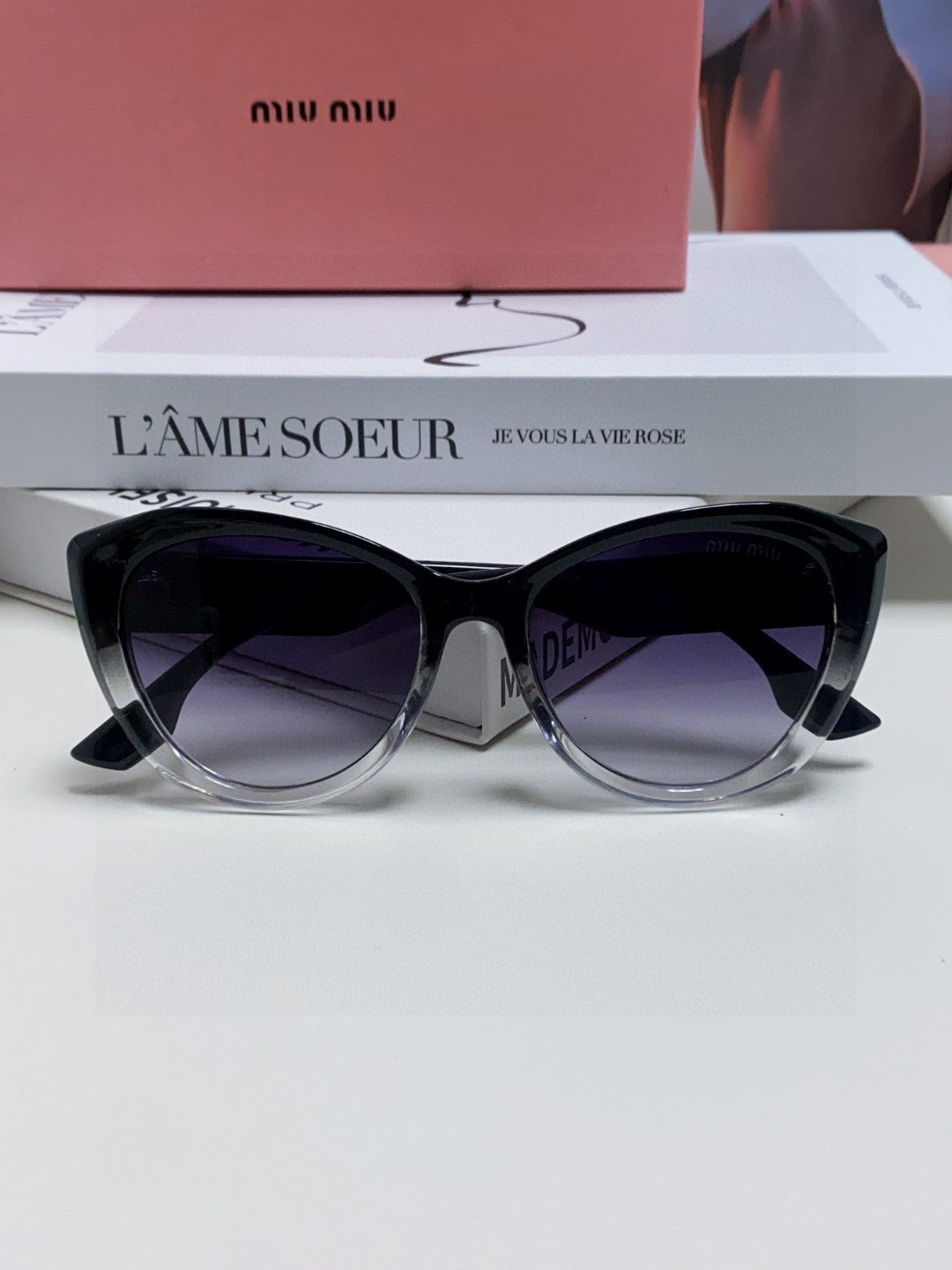 MIU MIU GLIMPSE SUNGLASSES 576813 IN BLACK AND CLEAR ACETATE