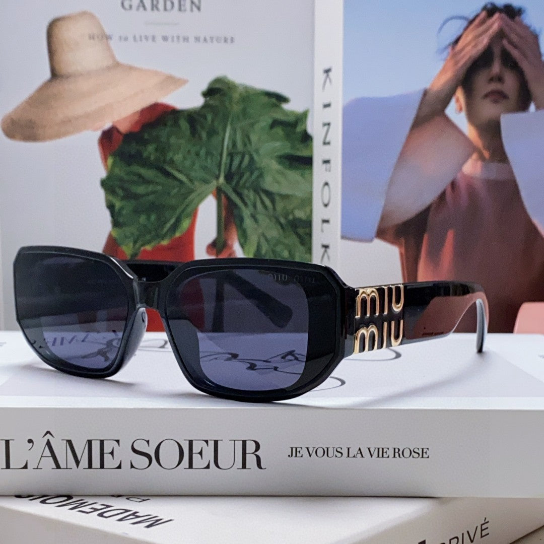 MIU MIU GLIMPSE SUNGLASSES 576821 IN BLACK ACETATE