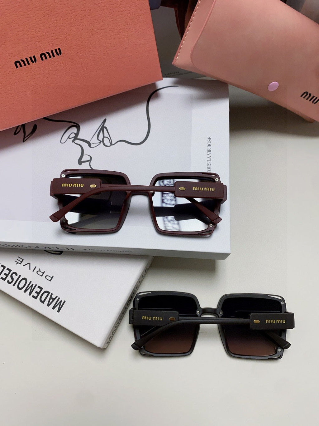 MIU MIU RUNWAY SQUARE SUNGLASSES 576823 IN ACETATE