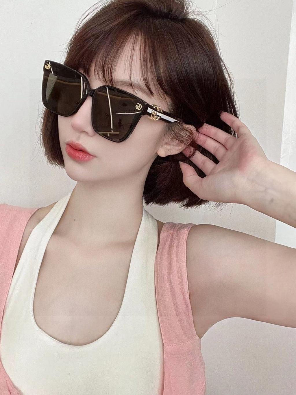 GUCCI EMBOSSED LOGO BUTTERFLY FRAME SUNGLASSES 576876 IN ACETATE