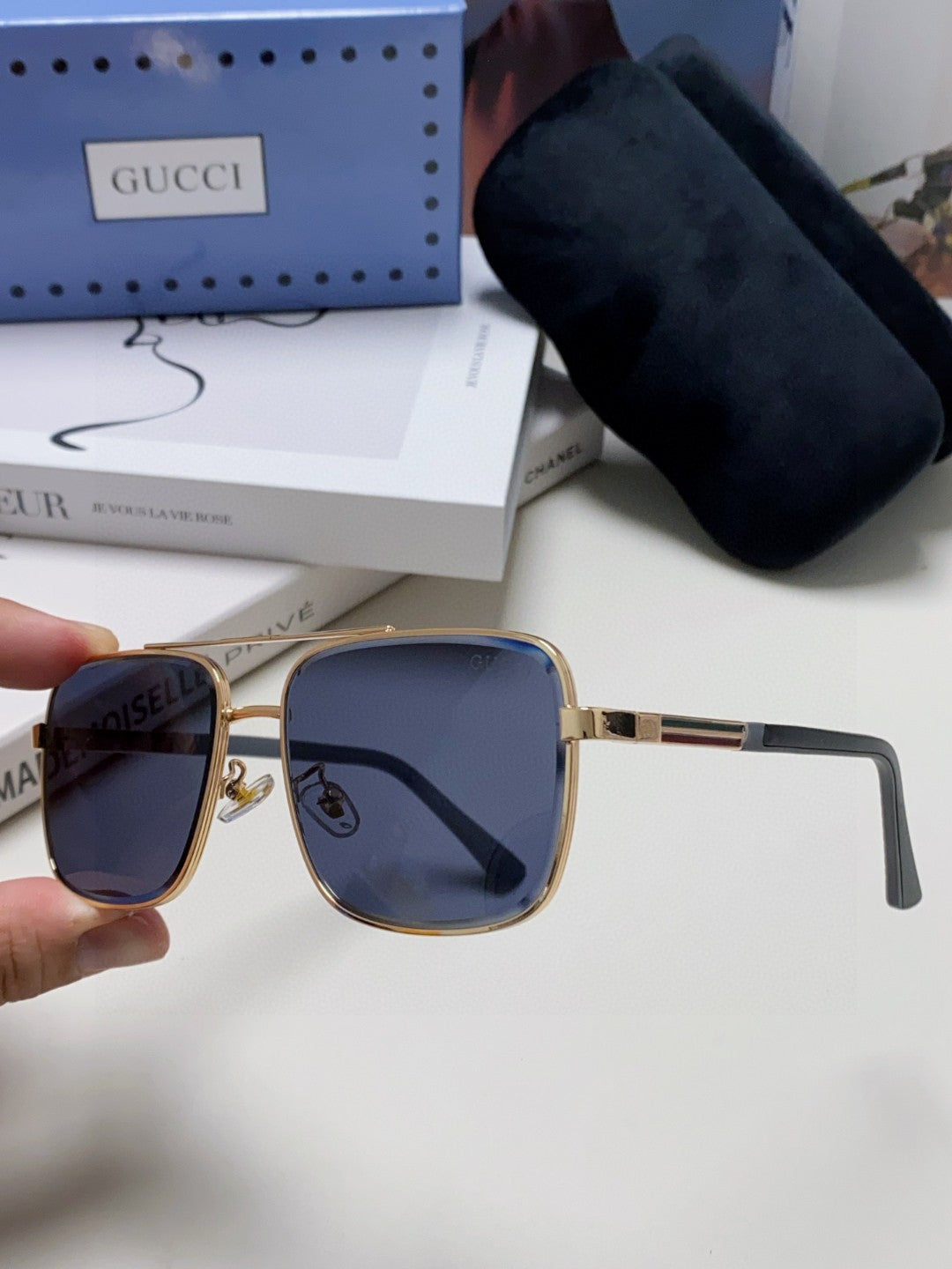 GUCCI SQUARE FRAME SUNGLASSES 576880 IN METAL