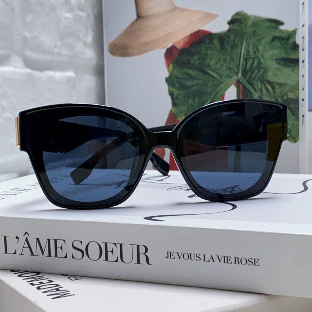 FENDI ROMA SQUARE FRAME SUNGLASSES 542083 IN ACETATE
