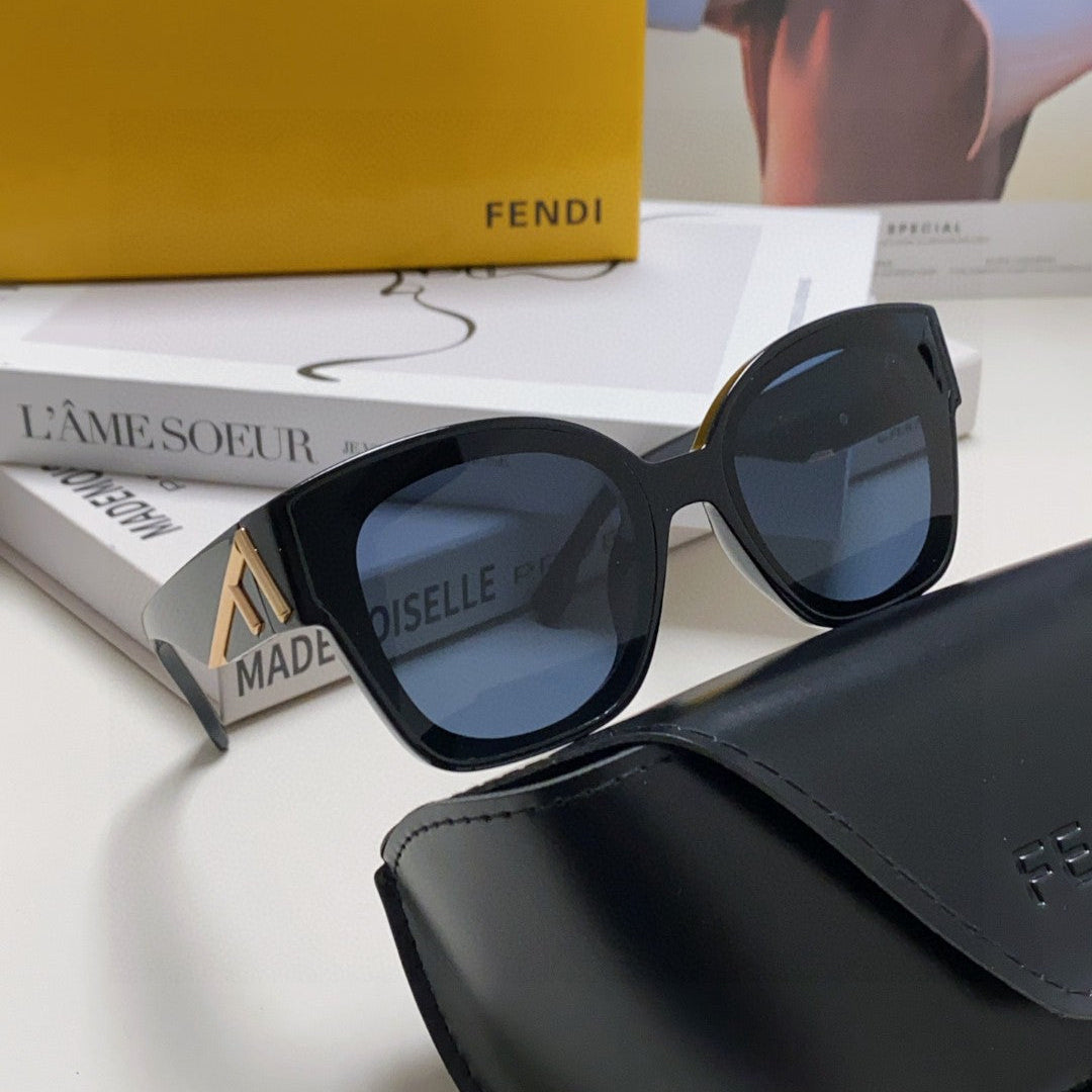 FENDI ROMA SQUARE FRAME SUNGLASSES 542083 IN ACETATE