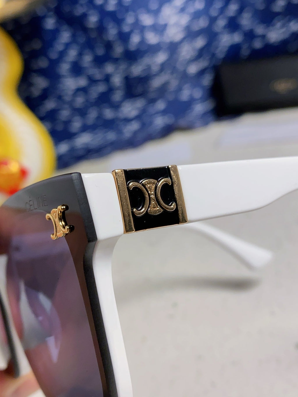 CELINE TRIOMPHE SUNGLASSES 548635 IN WHITE ACETATE