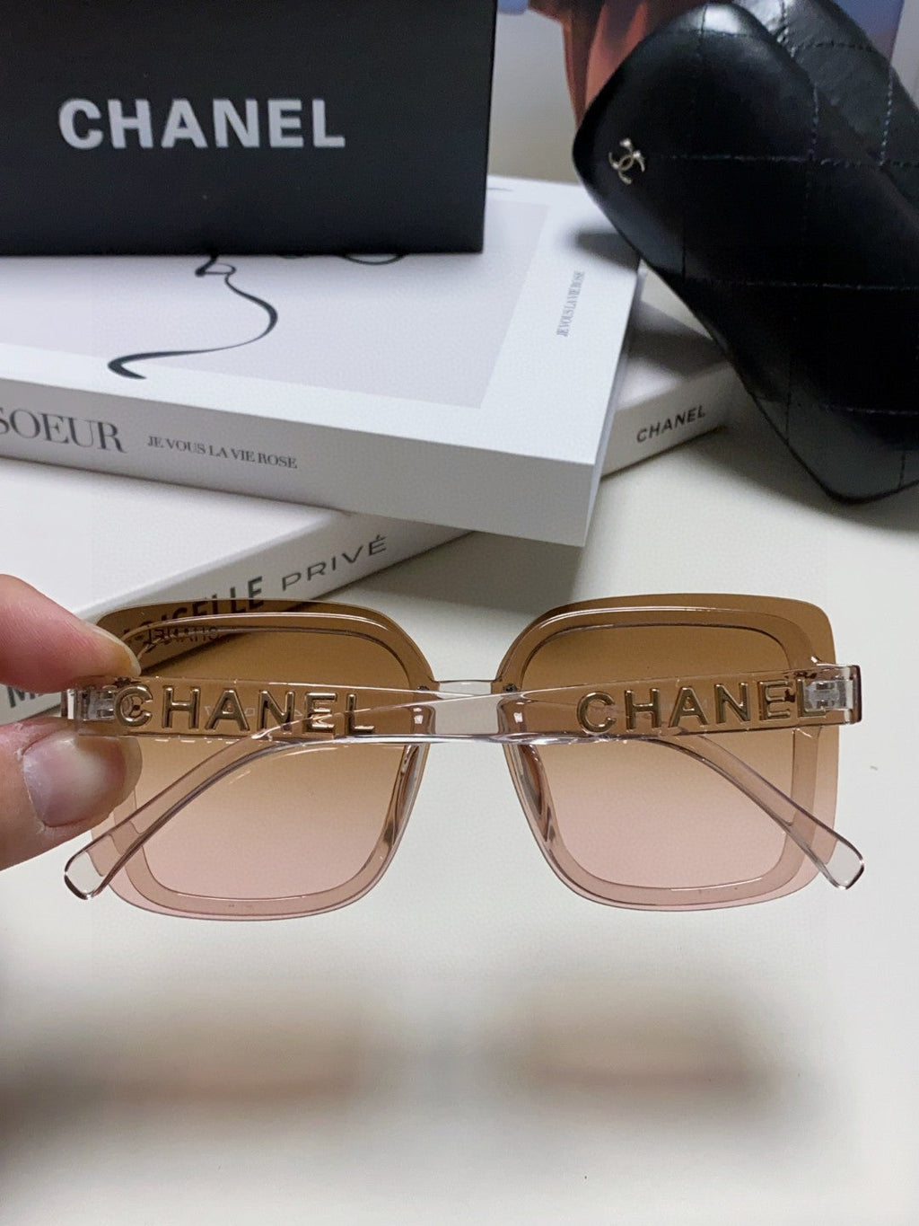 CHANEL SQUARE SUNGLASSES 638796 IN ACETATE