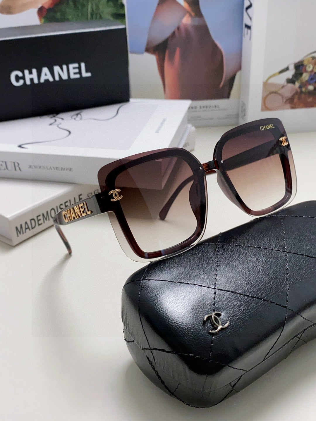 CHANEL SQUARE SUNGLASSES 638797 IN ACETATE