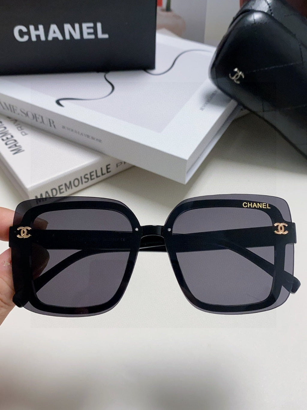 CHANEL SQUARE SUNGLASSES 638798 IN ACETATE