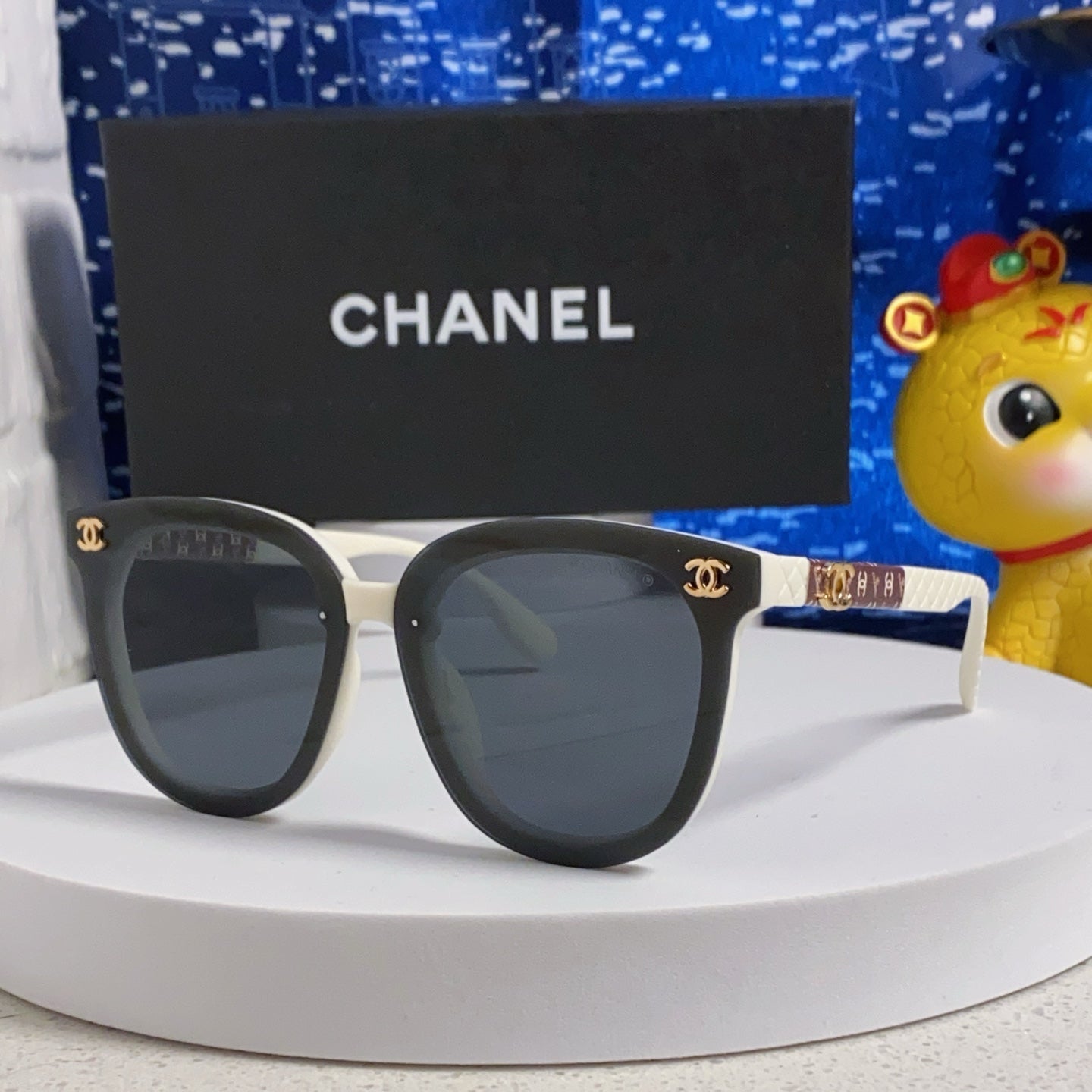 CHANEL BROWNLINE SUNGLASSES 638937 IN ACETATE