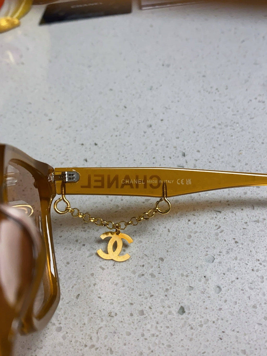 CHANEL SQUARE SUNGLASSES 641806 IN DARK YELLOW ACETATE