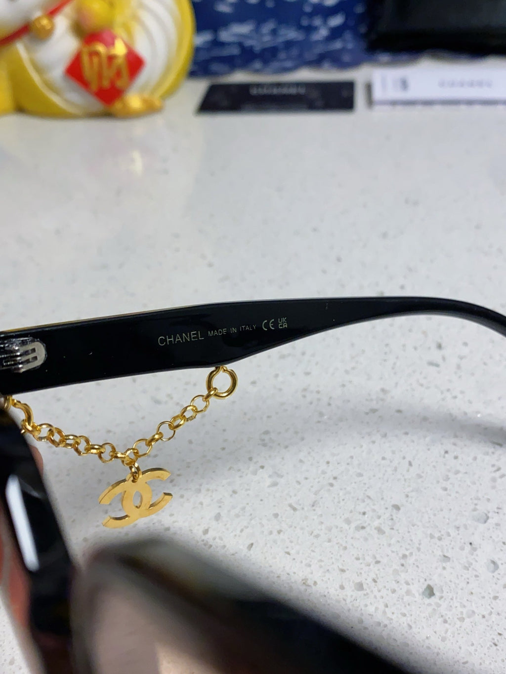 CHANEL SQUARE SUNGLASSES 641807 IN BLACK ACETATE LIGHT BROWN LENSES