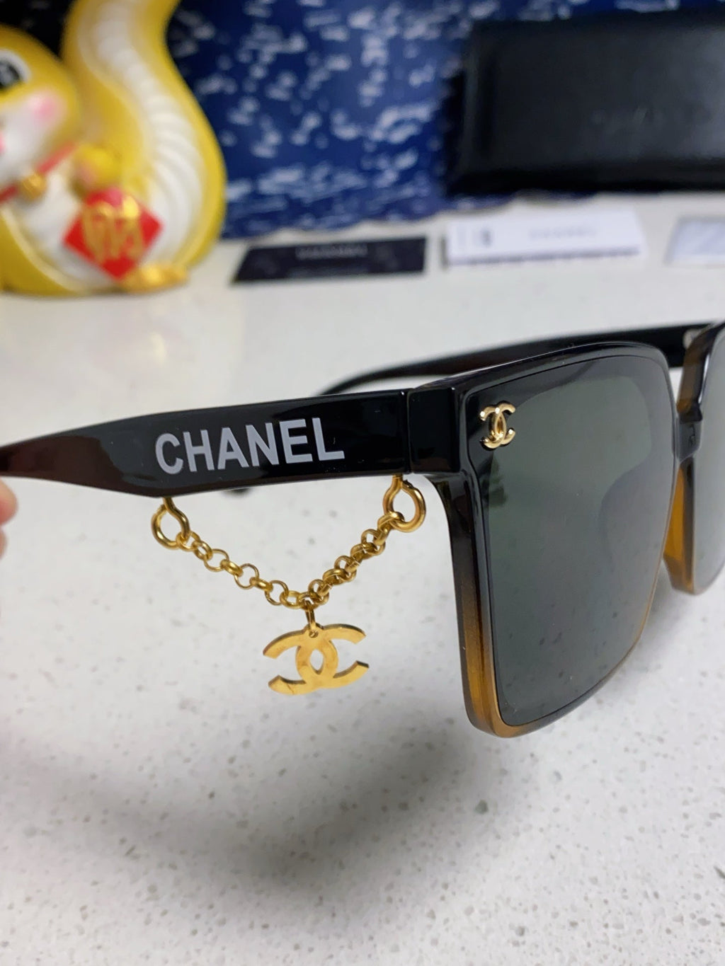 CHANEL SQUARE SUNGLASSES 641808 IN BLACK OMBRE ORANGE ACETATE GOLD CHAIN