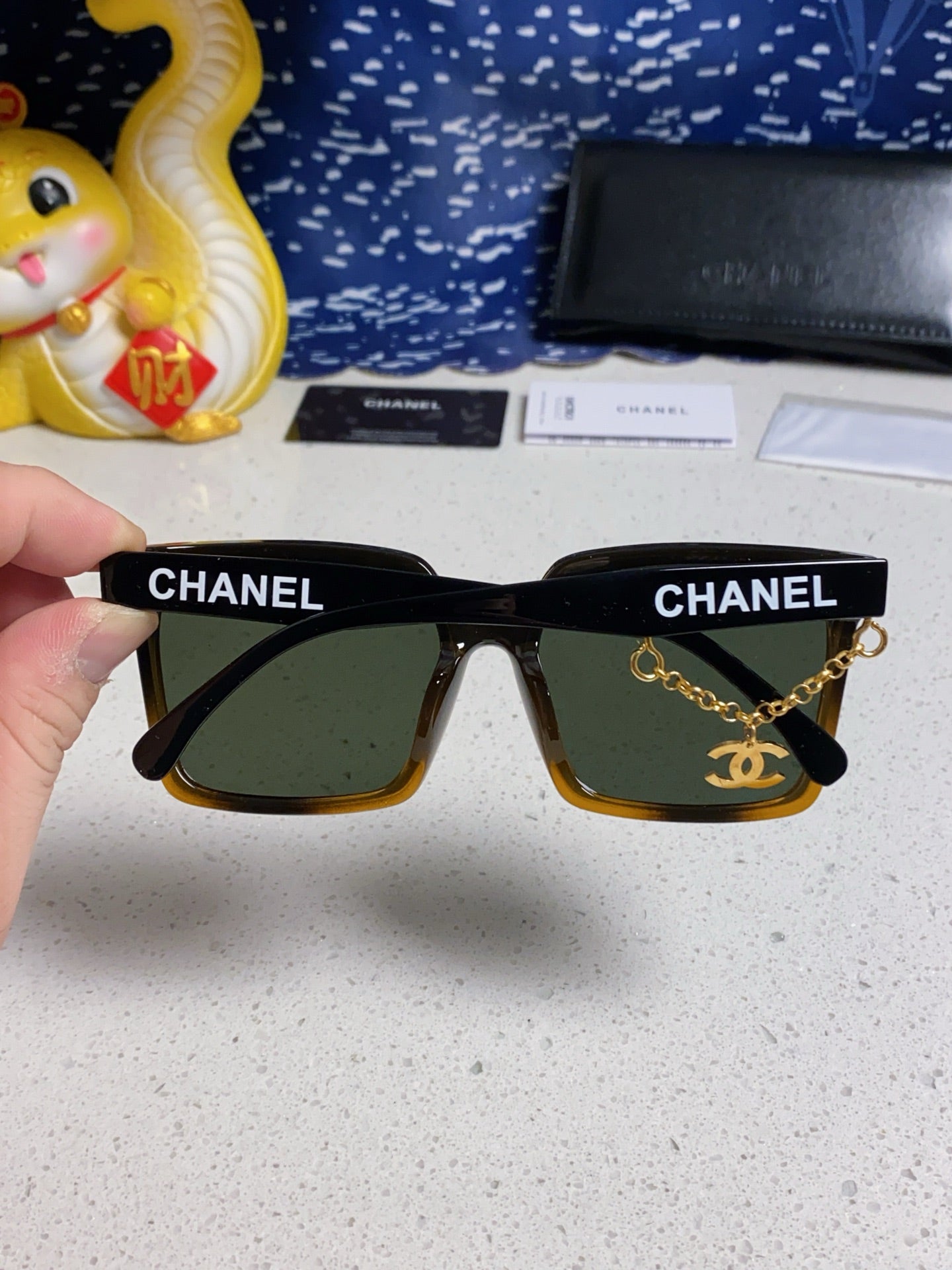CHANEL SQUARE SUNGLASSES 641808 IN BLACK OMBRE ORANGE ACETATE GOLD CHAIN