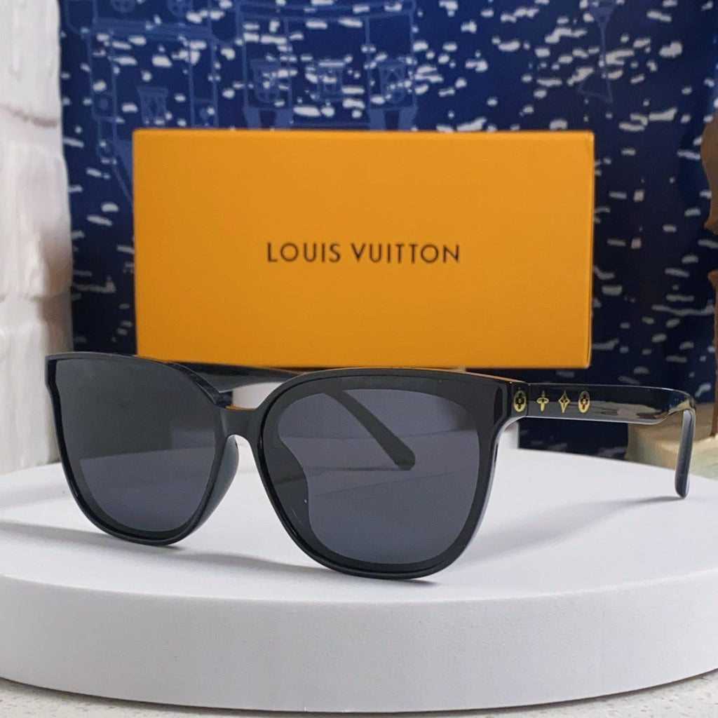 LOUIS VUITTON CAT EYE SUNGLASSES 571652 IN BLACK ACETATE
