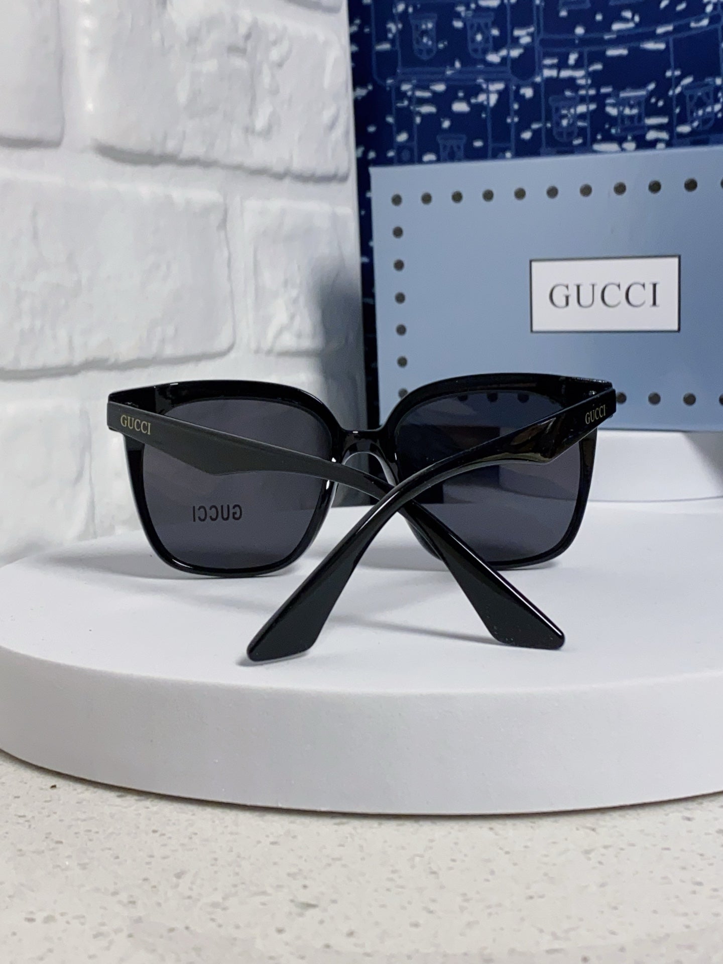 GUCCI SQUARE FRAME SUNGLASSES 575854 IN BLACK ACETATE