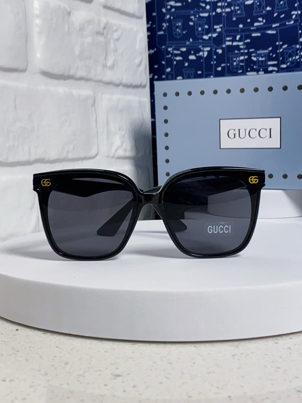 GUCCI SQUARE FRAME SUNGLASSES 575854 IN BLACK ACETATE