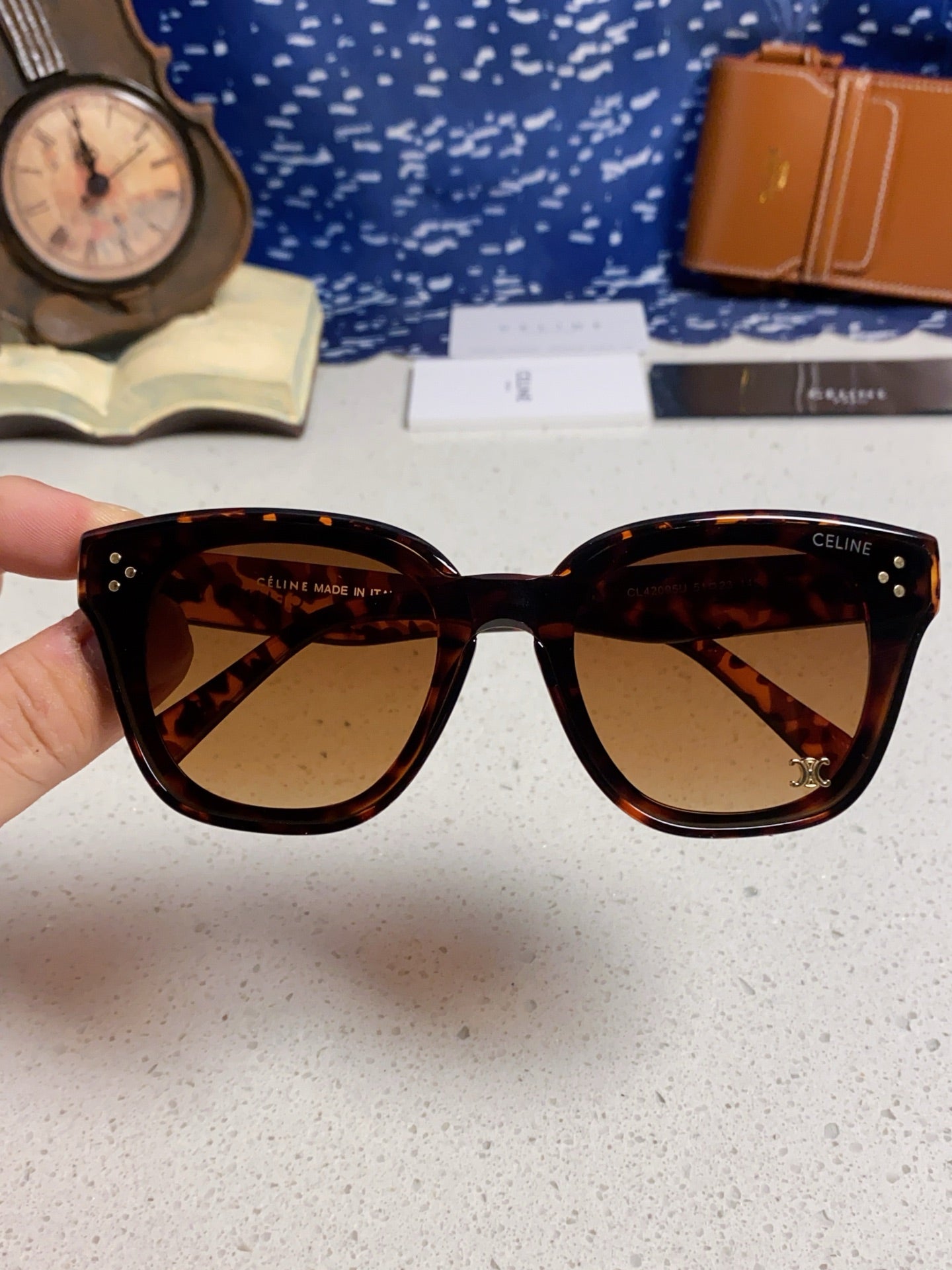CELINE SQUARE SUNGLASSES 575844 IN HAVANA ACETATE