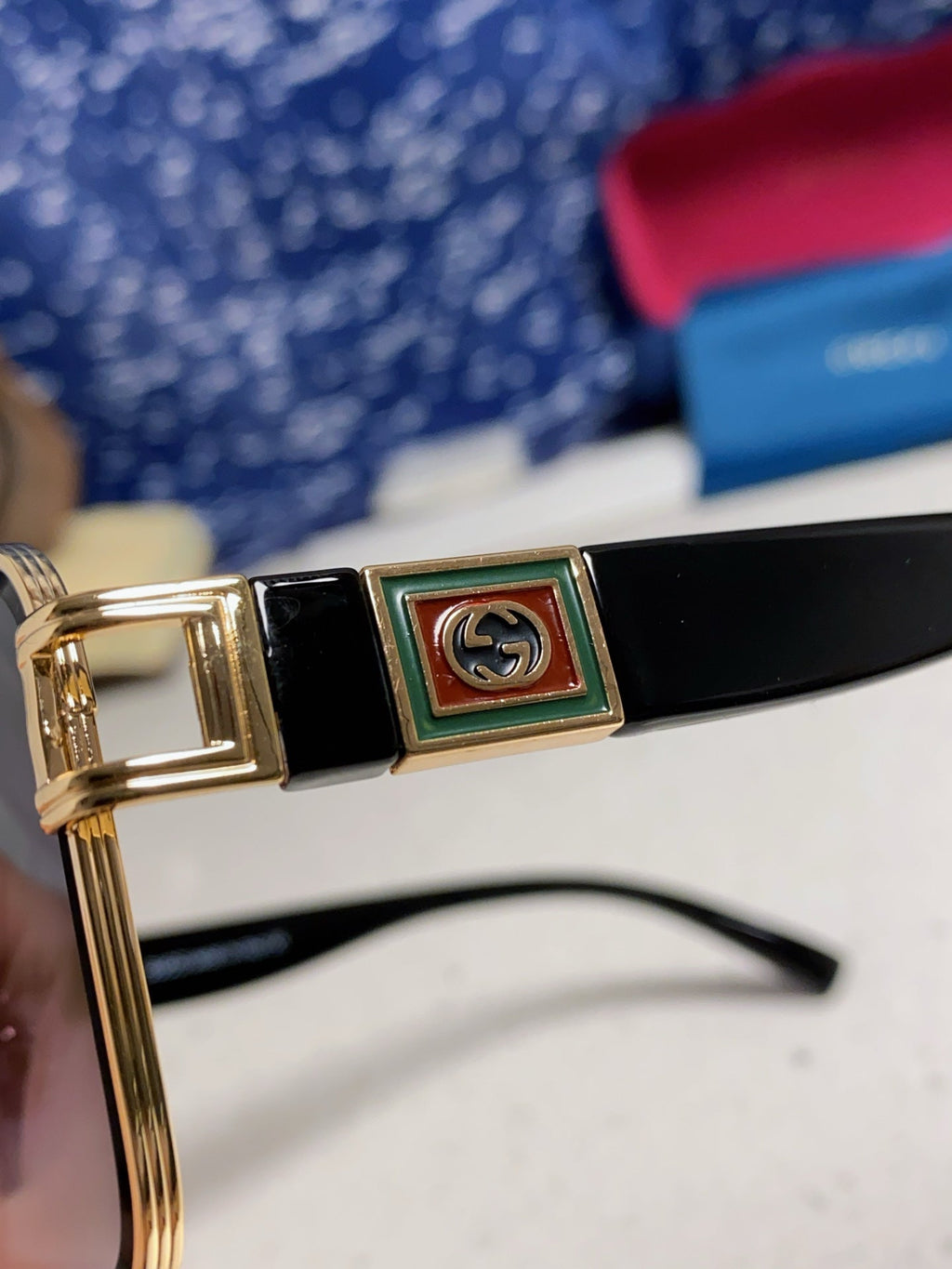 GUCCI SQUARE FRAME SUNGLASSES 576906 IN METAL