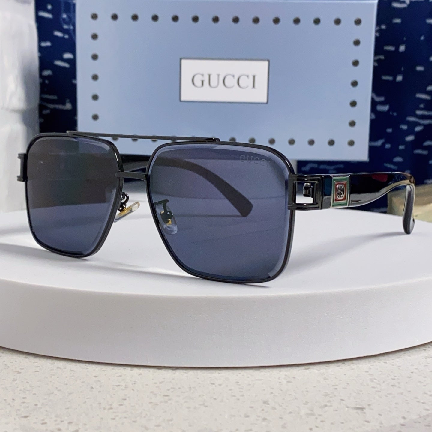 GUCCI SQUARE FRAME SUNGLASSES 576906 IN METAL
