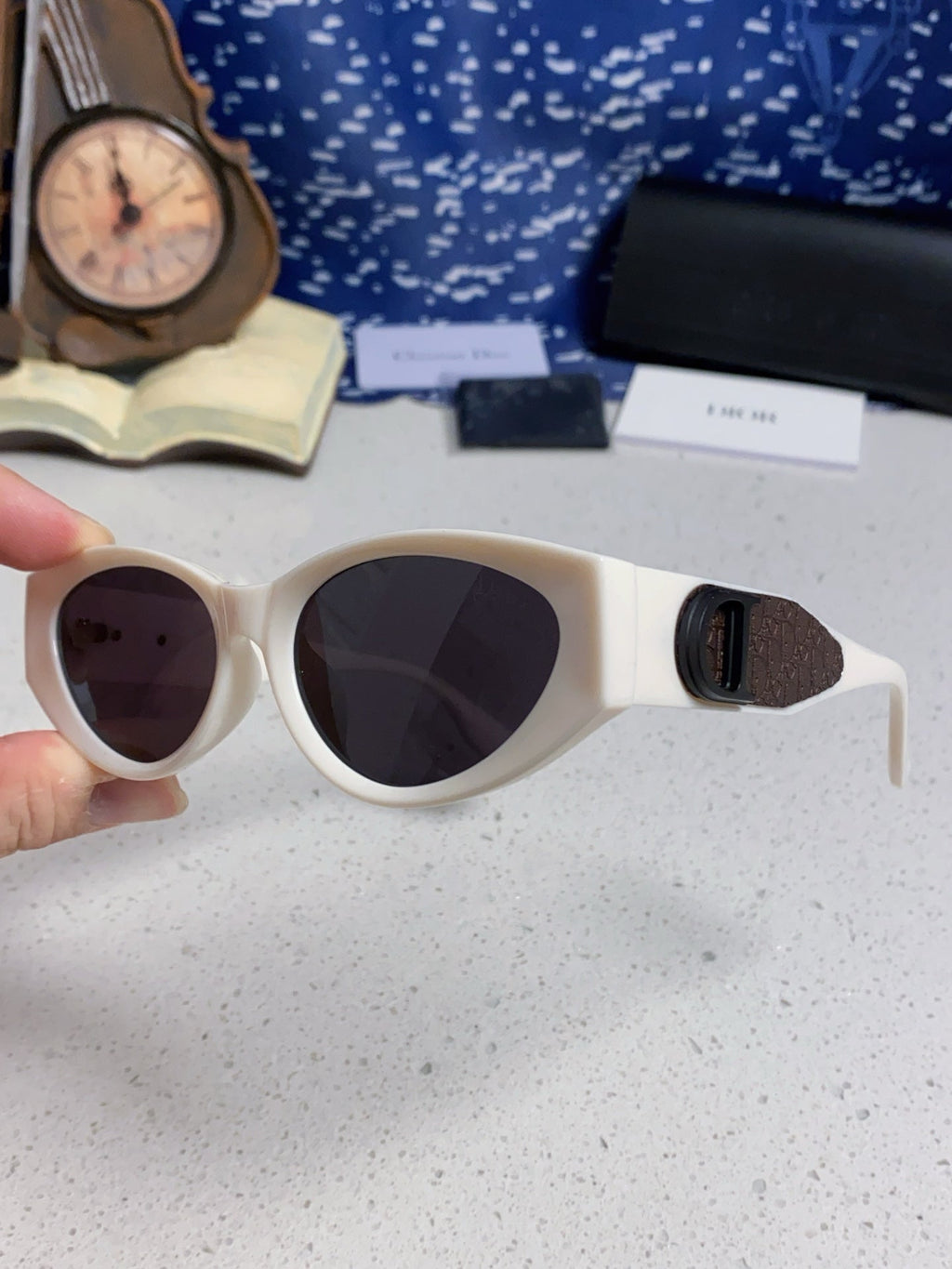 DIOR MONTAIGNE SUNGLASSES 578113 IN OFF WHITE ACETATE